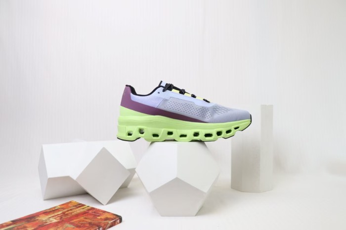 On Running Cloud 5 Blue, purple, green