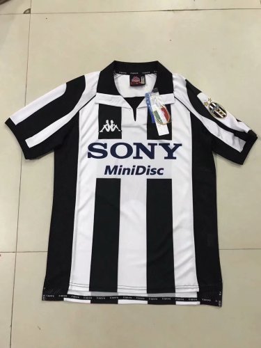 Retro Jersey 1997-1998 Juventus Home Soccer Jersey Vintage Football Shirt