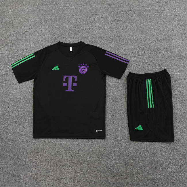 Adult Uniform 2023-2024 Bayern Munich Black Soccer Training Jersey and Shorts