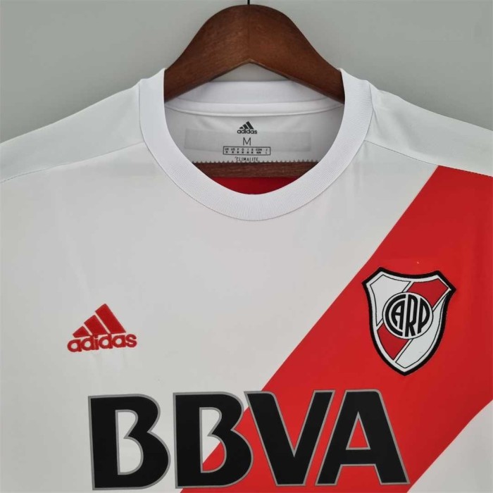 Retro Jersey 2015-2016 River Plate Home Soccer Jersey