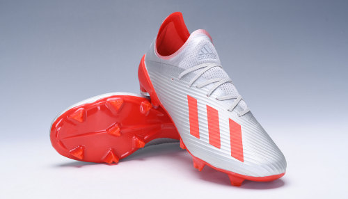 AD,NK,PM Soccer Shoes:Whatsapp:0086 15917356025
