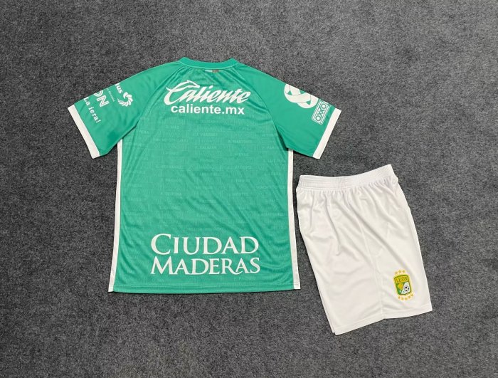 Adult Uniform 2022-2023 Club Leon Home Soccer Jersey Shorts