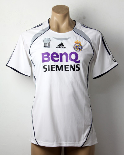 Retro Jersey 2006-2007 Real Madrid Home Soccer Jersey