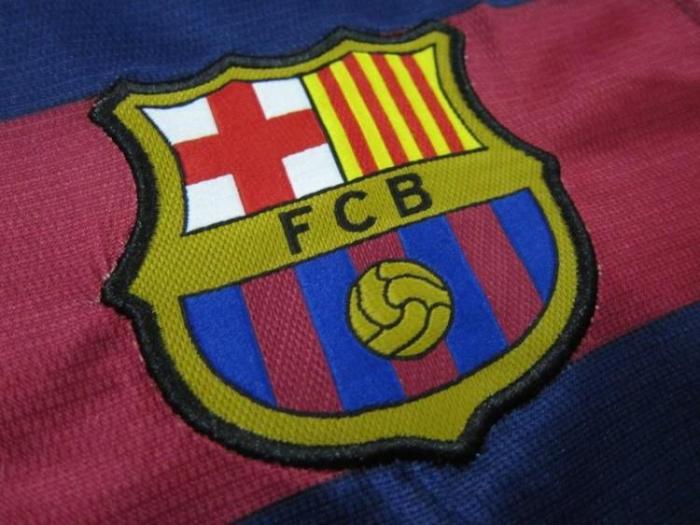 Retro Jersey Long Sleeve Barcelona 2015-2016 SUAREZ 9 Home Soccer Jersey