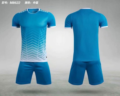 M8622 Medium Blue Tracking Suit Adult Uniform Soccer Jersey Shorts