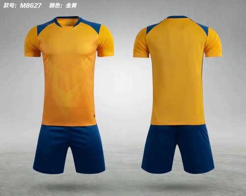 M8627 Golden Tracking Suit Adult Uniform Soccer Jersey Shorts