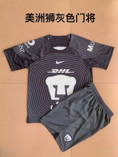 Adult Uniform 2022-2023 Pumas Black Goalkeeper Soccer Jersey Shorts