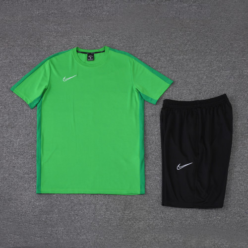 LH-ND02 Green Soccer Training T-shirt and Shorts