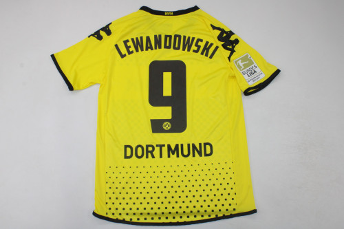 with Bundesliga Patch Patch Retro BVB Shirt 2011-2012 Borussia Dortmund LEWANDOWSKI 9 Home Vintage Soccer Jersey