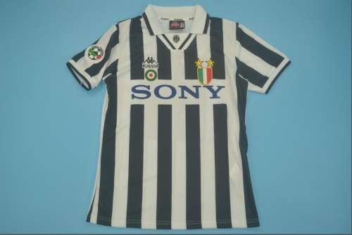 with Coppa Italia+Scudetto+Serie A Patch Retro Jersey 1995-1996 Juventus Home Soccer Jersey