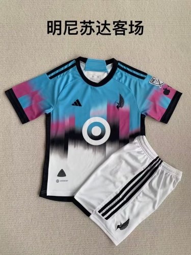 Adult Uniform 2023-2024 Minnesota United Away Soccer Jersey Shorts
