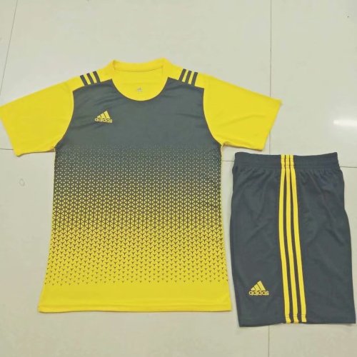 #815 Yellow/Black Soccer Training Uniform Jersey and Shorts
