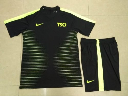 #903 Black Soccer Training Uniform Blank Jersey and Shorts