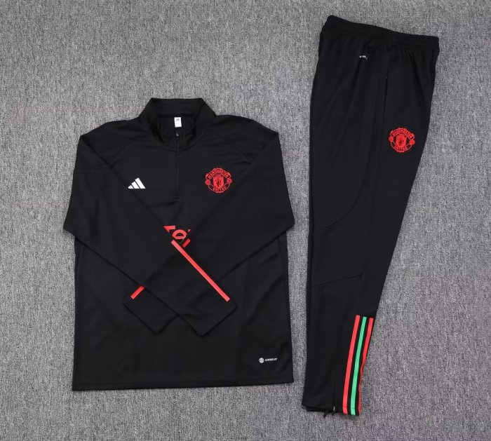 2023-2024 Manchester United Black 1/4 Zipper Soccer Training Sweater and Pants