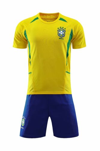 Retro Adult Uniform Brazil 2002 Home Soccer Jersry Shorts