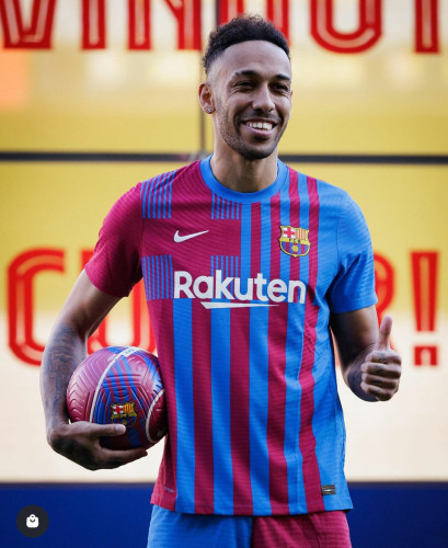 2022 AUBAMEYANG Jersey Barcelona Number 25 Home Football Kit