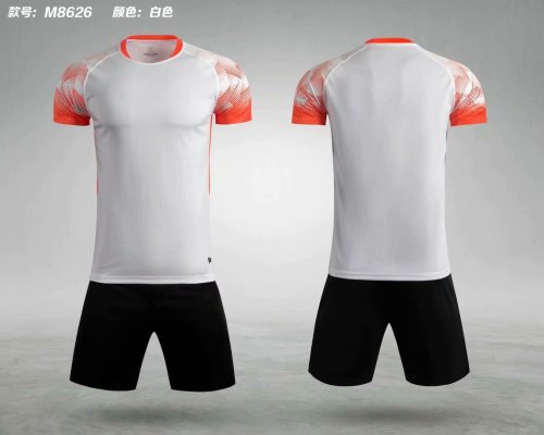 M8626 White Tracking Suit Adult Uniform Soccer Jersey Shorts