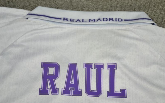 with LFP Patch Retro Jersey Real Madrid 1996-1997 RAUL 7 Home Soccer Jersey