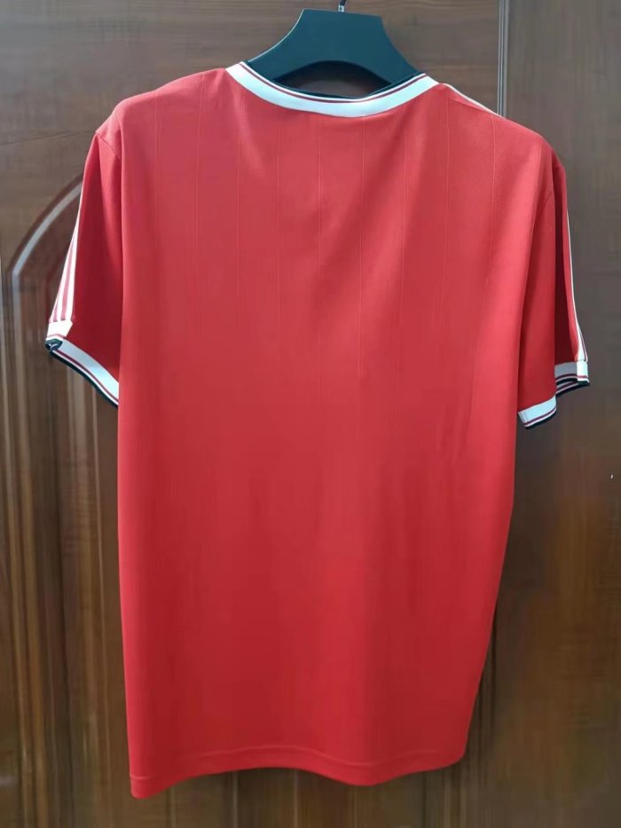Retro Jersey 1983 Manchester United Home Soccer Jersey