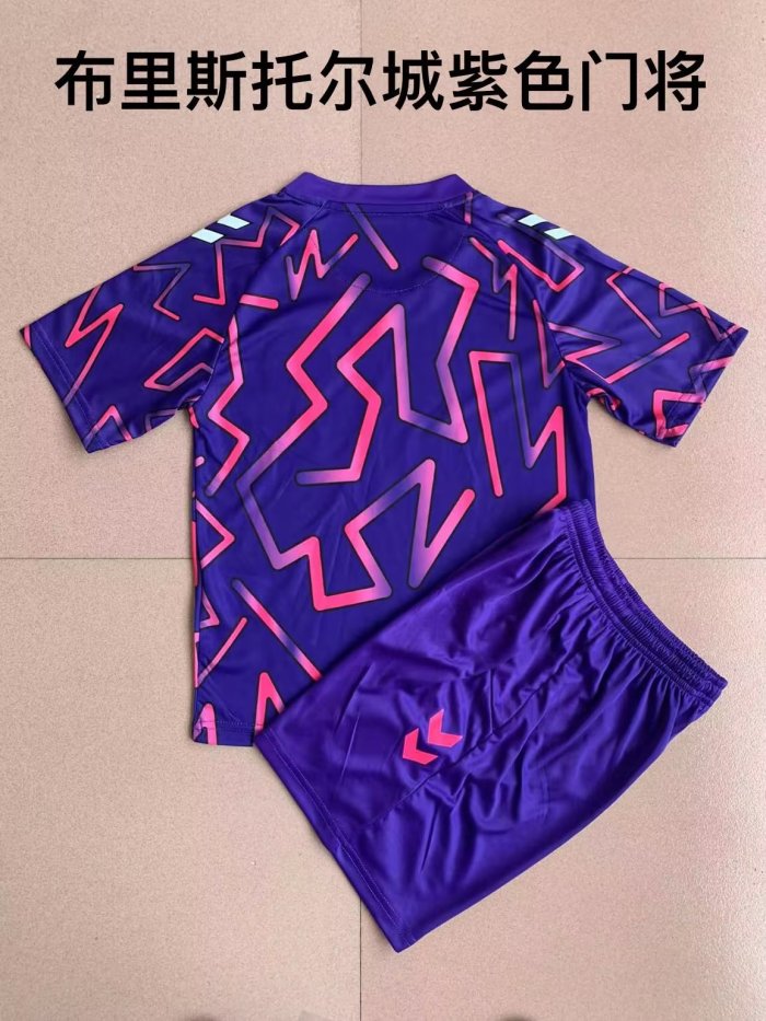 Adult Uniform 2022-2023 Bristol City Purple Goalkeeper Soccer Jersey Shorts