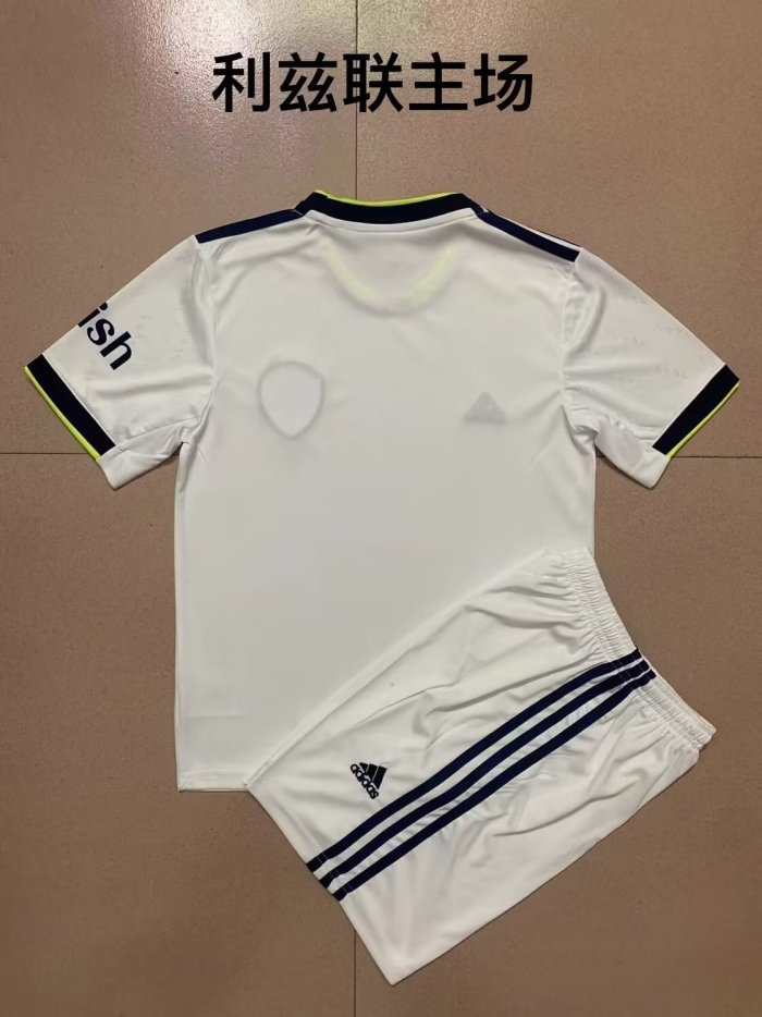 Adult Uniform 2022-2023 Leeds United Home Soccer Jersey Shorts