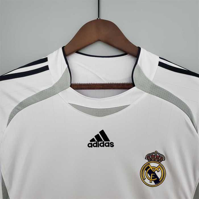 Retro Jersey 2006-2007 Real Madrid White Soccer Jersey