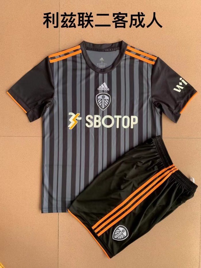 with Sponor Logo Adult Uniform 2022-2023 Leeds United 3rd Away Soccer Jersey Shorts