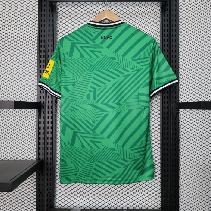 Fan Version 2023-2024 Newcastle United Away Green Football Shirt