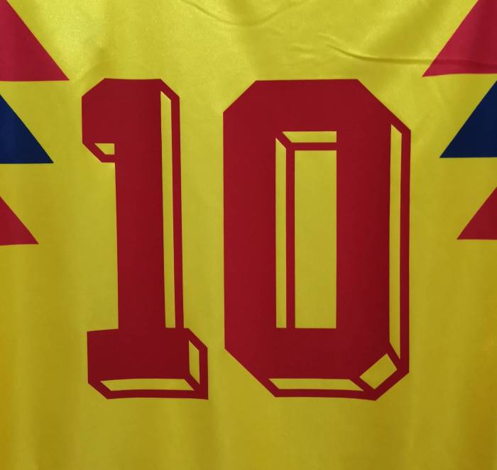 Retro Jersey 1990 Colombia 10 Home Soccer Jersey Vintage Football Shirt