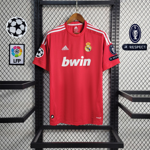 with UCL Patches Retro Jersey 2011-2012 Real Madrid Third Away Red Soccer Jersey Vintage Football Shirt