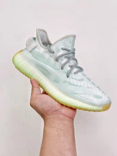 1:1 Quality Yeezy Boost 350V3 Light Green Shoes