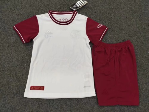 Youth Uniform Bayern 120th Anniversary Soccer Jersey Shorts