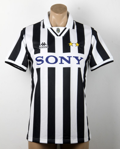 Retro Jersey Juventus 1995-1997 Home Soccer Jersey