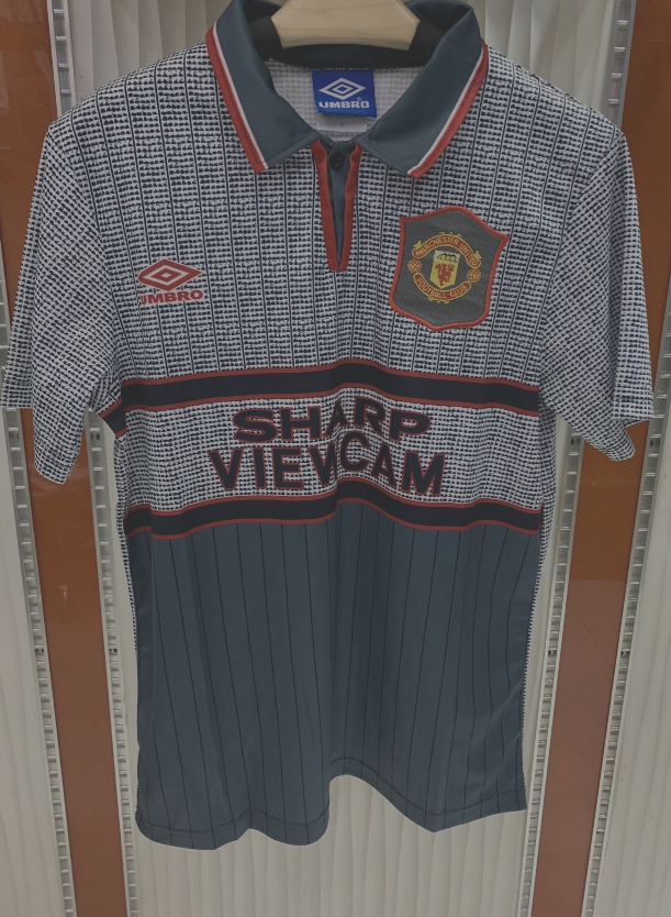 Retro Jersey 1995-1996 Manchester United Third Grey Soccer Jersey