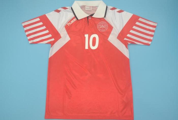 Retro Jersey 1992 Denmark 10 LAUDRUP Home Soccer Jersey