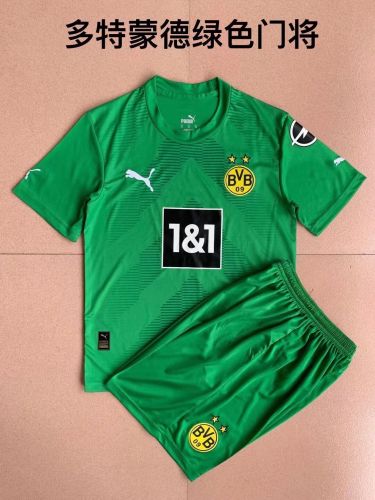 Adult Uniform 2022-2023 Borussia Dortmund Green Goalkeeper Soccer Jersey Shorts