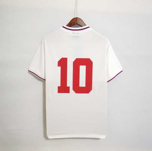 Retro Jersey 1980 England 10 Home White Vintage Soccer Jersey