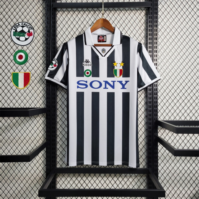 with Serie A+Coppa Italia+Scudetto Badge Retro Jersey Juventus 1995-1997 DIZANE 21 Home Vintage Soccer Jersey
