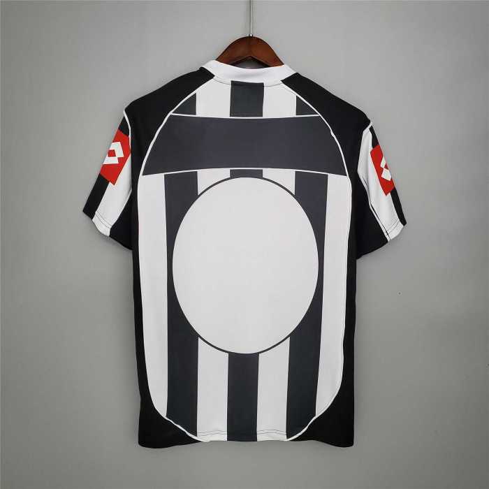 Retro Jersey 2002-2003 Juventus Home Soccer Jersey Vintage Football Shirt
