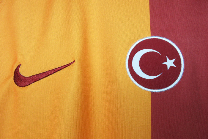 Fan Version 2023-2024 Galatasaray Home Soccer Jersey Football Shirt