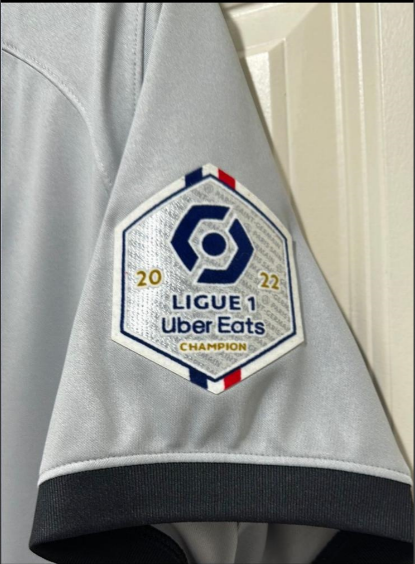 with Ligue 1 Patch Maillot MBAPPE 7 PSG Fan Version 2022-2023 Paris Saint-Germain Away Grey Soccer Jersey