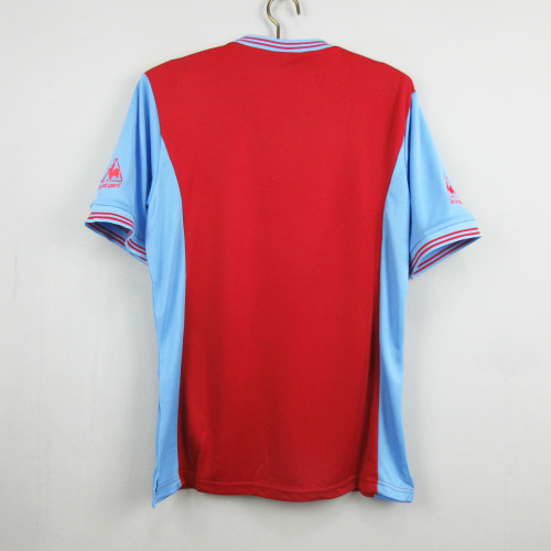 Retro Jersey Aston Villa 1981-1982 Home Soccer Jersey Vintage Football Shirt
