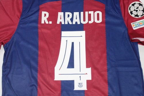 with UCL Patch Barca R. ARAUJO 4 Camisetas de Futbol Fans Version 2023-2024 Barcelona Home Soccer Jersey