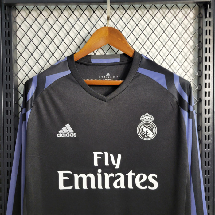 Long Sleeve Retro Jersey 2016-2017 Real Madrid Ronaldo 7 Third Away Black Soccer Jersey Vintage Real Camisetas de Futbol