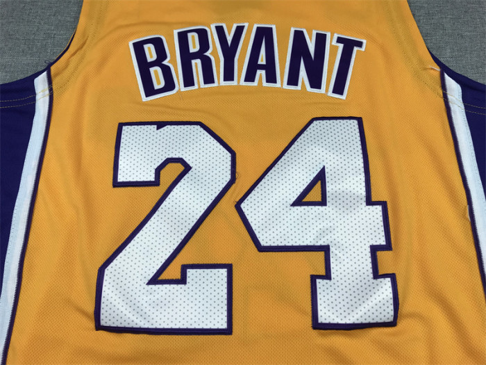 Mitchell&ness 2007-08 Los Angeles Lakers 24 Kobe Bryant 60 years Basketball Shirt V-Neck Yellow NBA Jersey