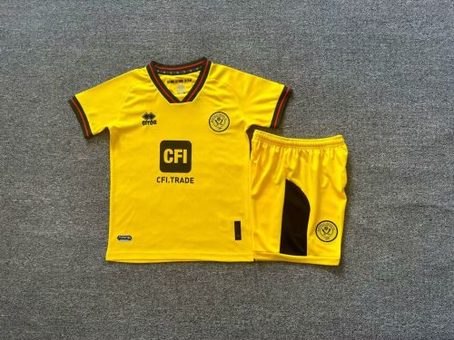 Youth Uniform 2023-2024 Sheffield United Away Yellow Soccer Jersey Shorts