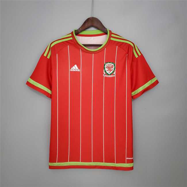 Retro Jersey 2015-2016 Wales Home Red Soccer Jersey Vintage Football Shirt