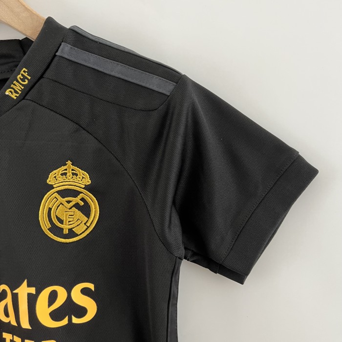 Youth Uniform Real Camisetas de Futbol Kids Kit 2023-2024 Real Madrid Third Away Black Soccer Jersey Shorts Child Set