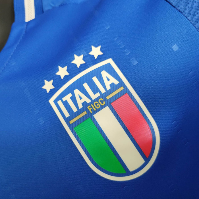 Player Version 2024 Italy Home Soccer Jersey Football Shirt