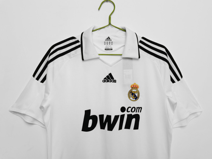 Retro Jersey 2008-2009 Real Madrid Home Soccer Jersey Real Vintage Football Shirt